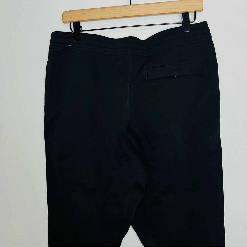 Nike Black Essential Fleece Tapered Joggers Large - Picture 5 of 6